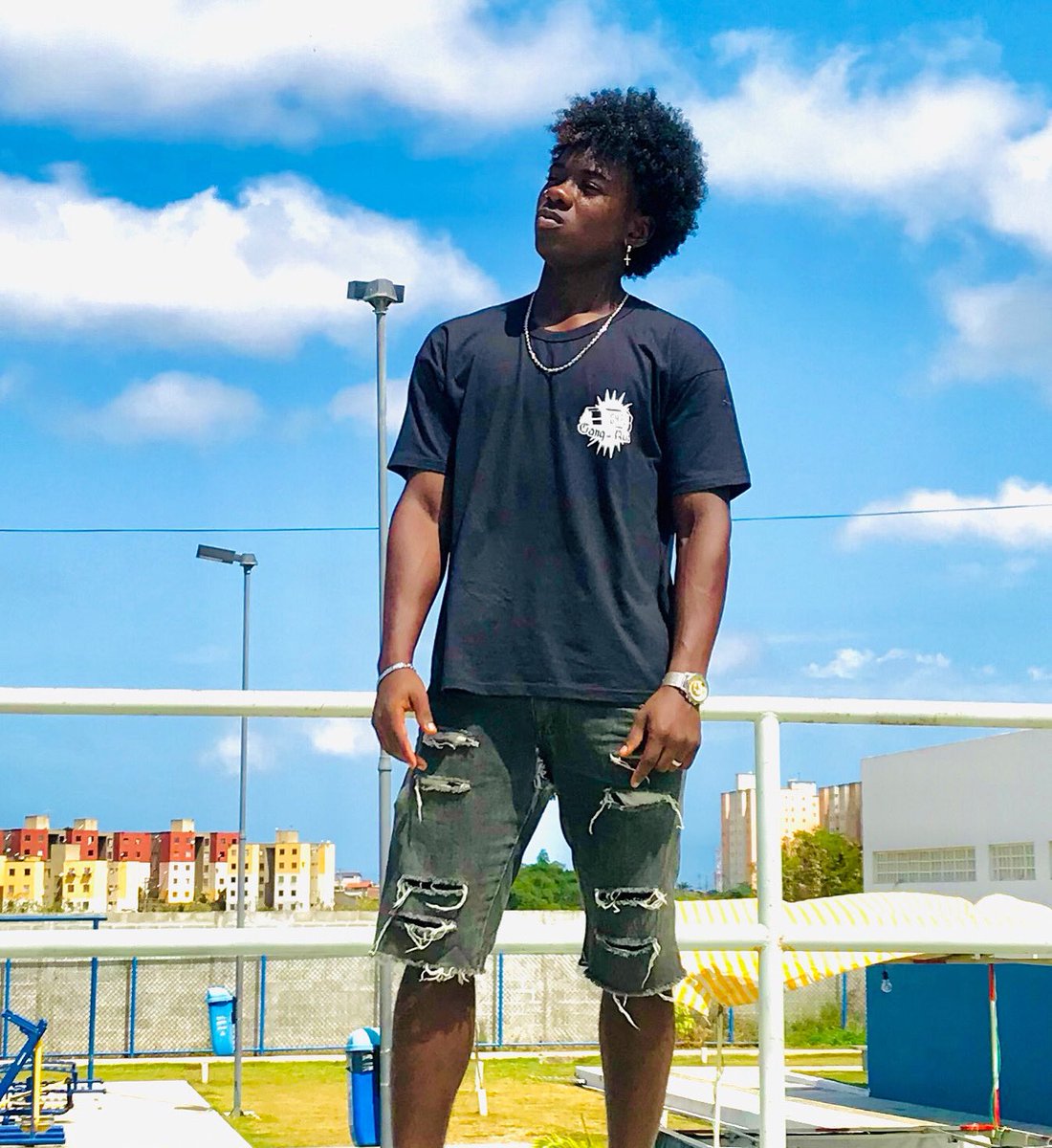 negorickof's tweet photo. Vocês criaram esse monstro pra roubar a cena!
Ensaio Fotográfico Da @gangderua
📸: @preto_1.k
#rapnotopo #hiphopmusic #hiphop #rap #rapnacional #rapmonster #oldschoolrap #rapbr #trapba #trapbr #trap #gang #gangster #poeta #filosofo #foco #gangderua #raplife #vulgorck https://t.co/0684ii2Rf4