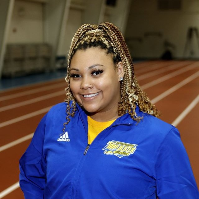 vutrackcoach's tweet photo. 🔥Trailblazer Sophomore Appreciation🔥

👏 Ariana Trotter 👏

Women's track &amp; field team member

Please congratulate Ariana Trotter on her outstanding year at VU and wish her the best as she considers her options for the future! https://t.co/gLRc15WNXn