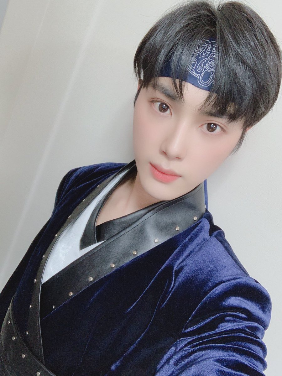 5angyeon's tweet photo. 🌺 𝓼𝓸𝓶𝓮𝓽𝓲𝓶𝓮𝓼 𝔀𝓮 𝓱𝓪𝓿𝓮 𝓽𝓸 𝓫𝓮 𝓪𝓹𝓪𝓻𝓽 𝓽𝓸 𝓶𝓮𝓮𝓽 𝓪𝓰𝓪𝓲𝓷 🌺
𝔀𝓱𝓮𝓷 𝔂𝓸𝓾 𝓬𝓸𝓶𝓮 𝓫𝓪𝓬𝓴 𝔀𝓲𝓽𝓱 𝓽𝓱𝓮 𝓼𝔀𝓸𝓻𝓭 𝓸𝓯 𝓿𝓲𝓬𝓽𝓸𝓻𝔂
𝓴𝓷𝓸𝔀 𝓶𝔂 𝓱𝓮𝓪𝓻𝓽 𝓱𝓪𝓼 𝓪𝓵𝔀𝓪𝔂𝓼 𝓫𝓮𝓮𝓷 𝔀𝓲𝓽𝓱 𝔂𝓸𝓾 .
《 #tbsd #deobiselcadey #thebselcaday 》 https://t.co/bvUtgw5yeo