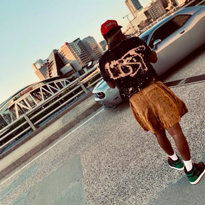 tjamesss_'s tweet photo. #NewProfilePic #LOSTIMAGES™️ https://t.co/UojdQHQXqe