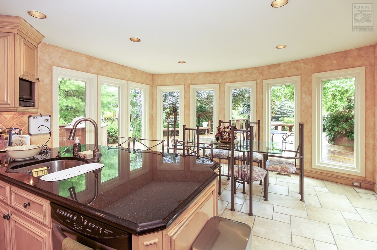 RBANewJersey's tweet photo. Many new #windows we installed in this magnificent #kitchen and #diningroom combo...
#diningroomwindows #kitchenwindows #homeremodeling #homeimprovement #replacementwindows #renovation #windowreplacement #windowcompany #windowinstallation #andersen #renewalbyandersen #newjersey https://t.co/yagftXR2Pq