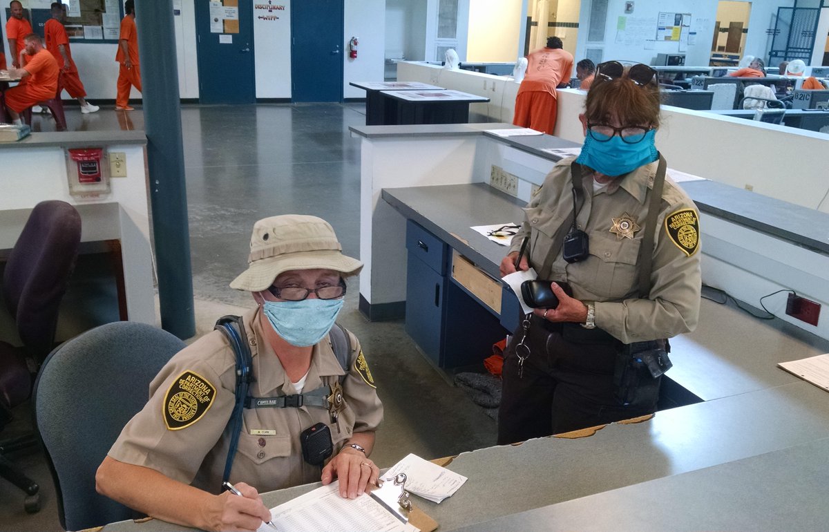 AZCorrections's tweet photo. Thank you for what you do! #NationalCorrectionalOfficersWeek #ArizonaCorrectionalOfficersWeek https://t.co/270PvO9AEa