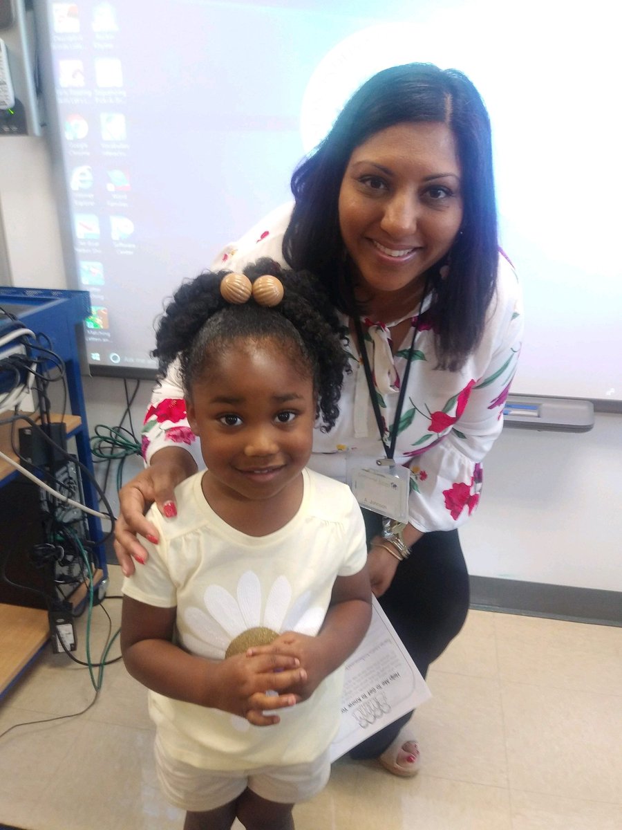 Erica Harris (@msreeceeh) on Twitter photo Happy Teacher Appreciation Week <a href="/JohnsonsJellyf1/">Johnson's Jellyfish</a> Thank you for being the best Pre-K Teacher! We Love you and Appreciate You!
#ThankAnHISDTeacher Happy Teacher Appreciation Week <a href="/JohnsonsJellyf1/">Johnson's Jellyfish</a> Thank you for being the best Pre-K Teacher! We Love you and Appreciate You!
#ThankAnHISDTeacher