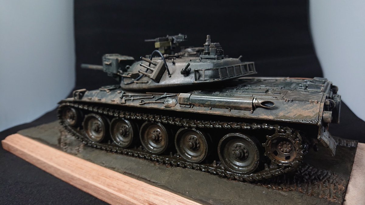 Foosan10's tweet photo. TAMIYA 陸上自衛隊74式戦車(冬期装備)とりあえず完成

次はSDルプレクにしようかな https://t.co/6ejdbFNrXn