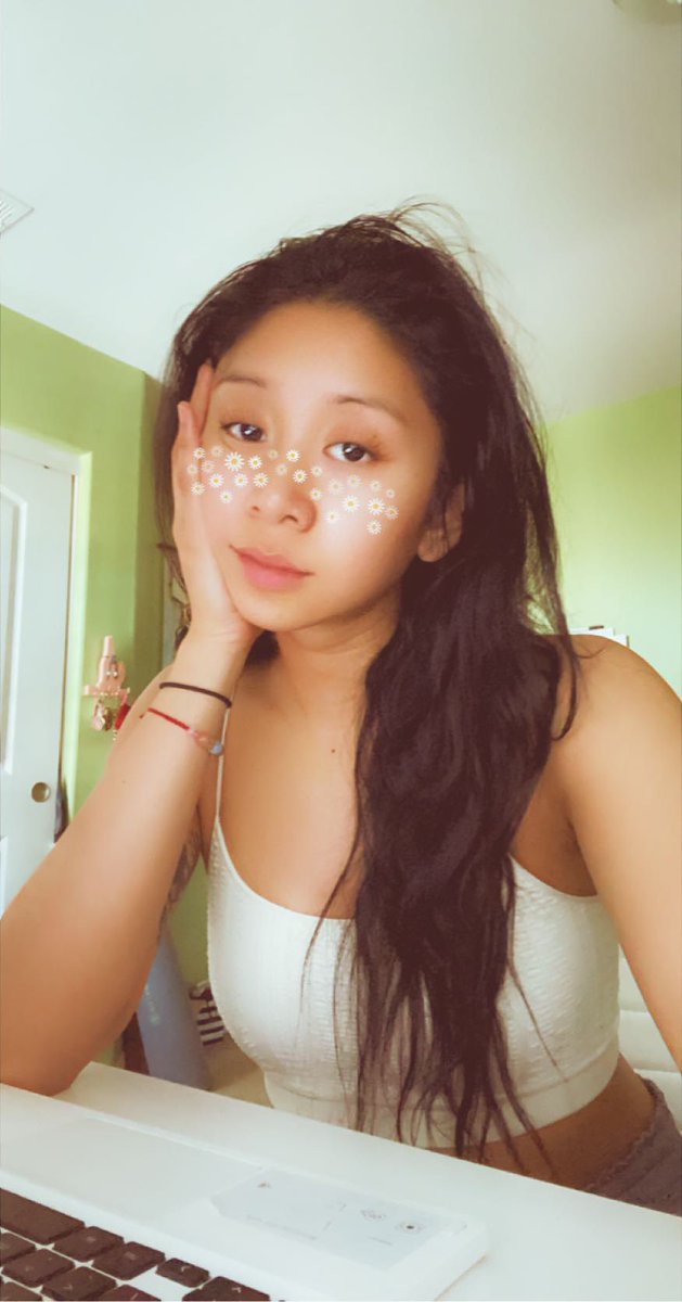 patriciaamae's tweet photo. lazy sundayz #allfilter https://t.co/JQRopkJlpW