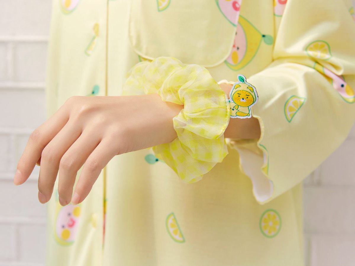 thecosmeticskr's tweet photo. (Pre-order) Kakao friends🍋Lemon Terrace collection🇰🇷 เลมอนรับซัมเมอร์มาแล้วจ้า ของหมดไว สนใจพรีด่วยค่า

👉🏻 ดูสินค้าที่ https://t.co/Ciy7DRuVGv
💰 ส่งลิ้งค์​สินค้า​ถา​มราคา
❌ รับจนกว่าของหมดจ

#kakaofriends #lemonterrace #พรีเกาหลี #ของมันต้องมี #ของดีบอกต่อ https://t.co/zyh5WOqrGg