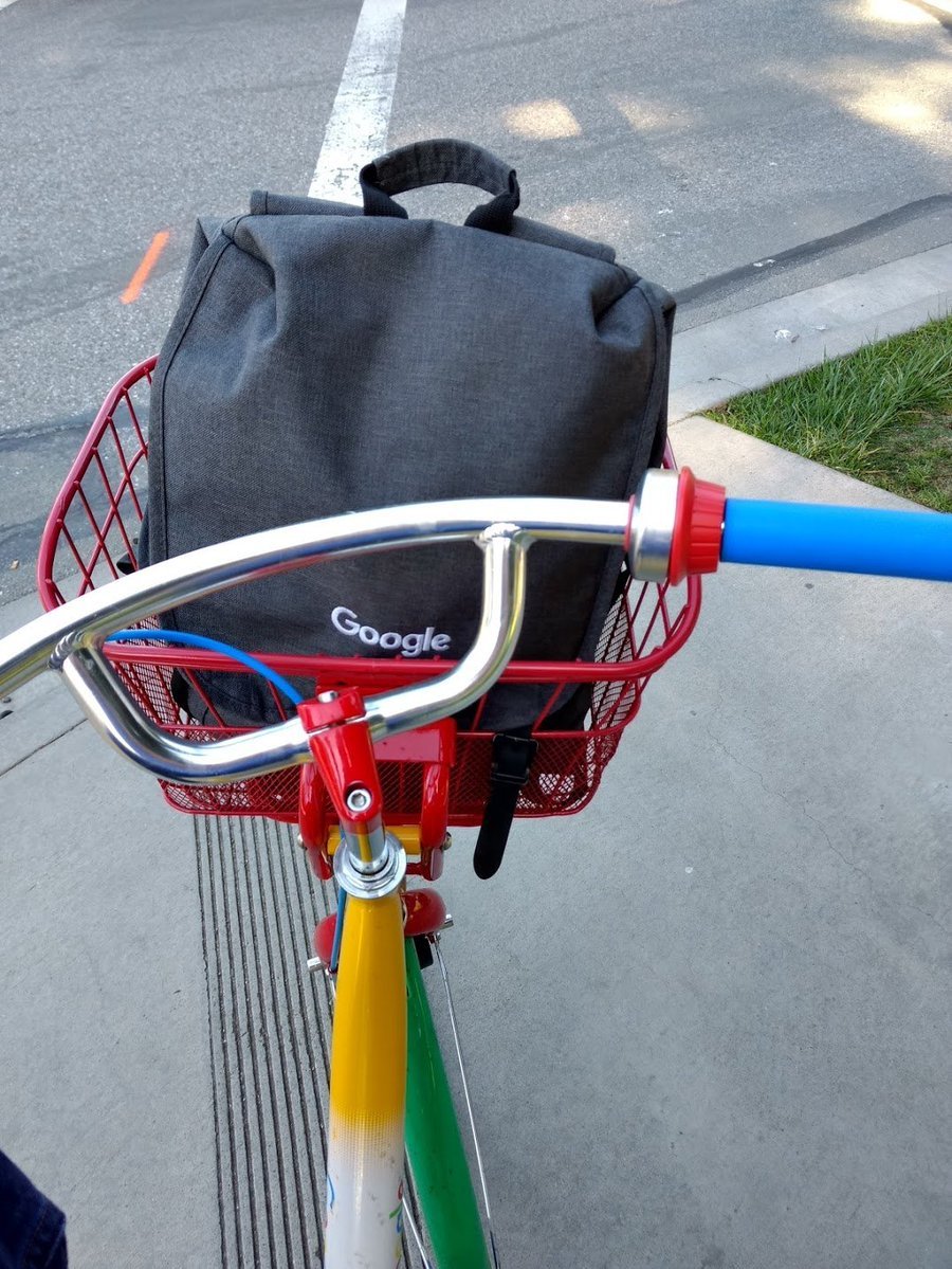 orestes_io's tweet photo. Final I/O day! Better pop by the Google Store and grab some swag. This backpack might be with you for the next couple of years 😄 #IOweek // @IOweekproject https://t.co/HyswsBYmVU