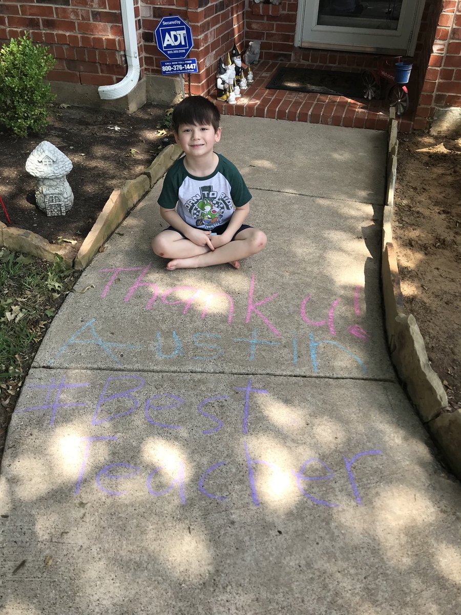 annboulom's tweet photo. #FVEathome  We love you Mrs. Schmidt!! https://t.co/bozfJq6p2O