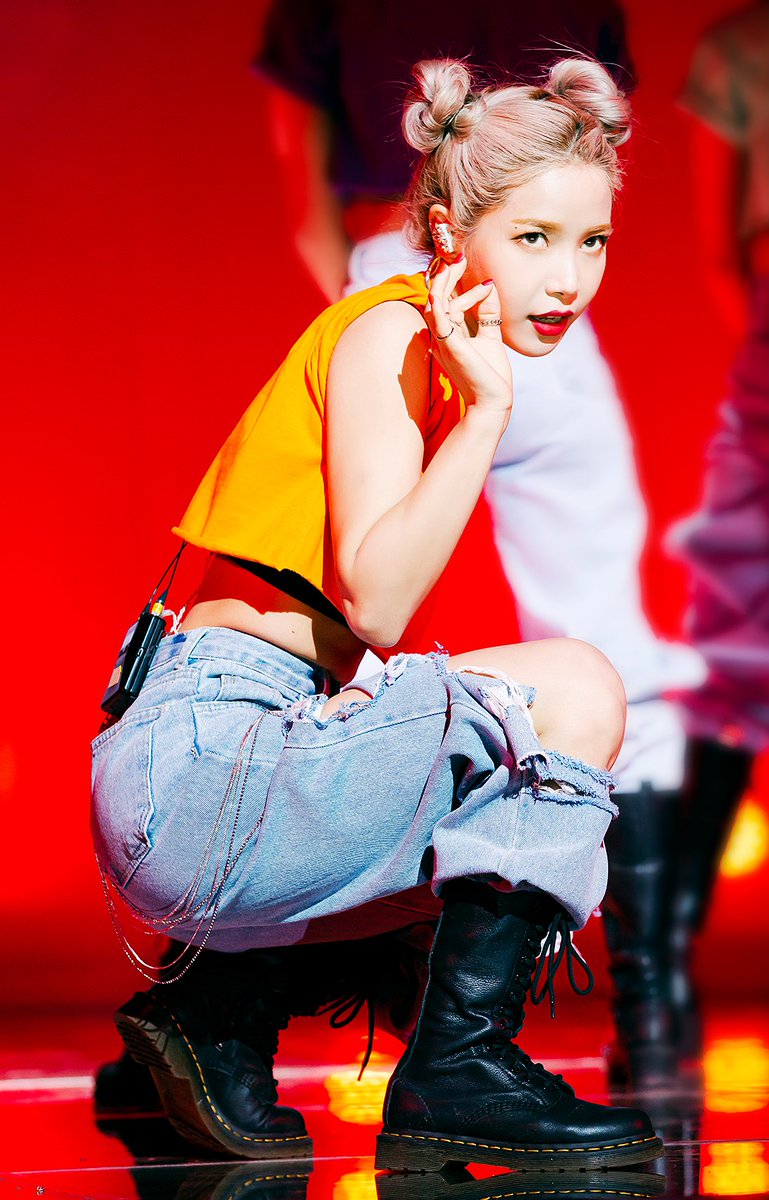 solar pics (@kyongsunarchive) on Twitter photo 
