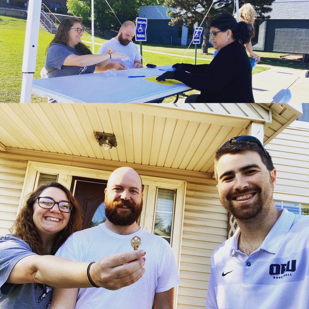 HildeHomeTeam's tweet photo. What a journey for these two! Laura and Michael decided to offer on a short sale home in November. The process included about 100 hurdles (as many short sales do), and culminated with an outdoor signing due to Coronavirus, but we got it done! So happy for them! https://t.co/sX68YEkSNZ