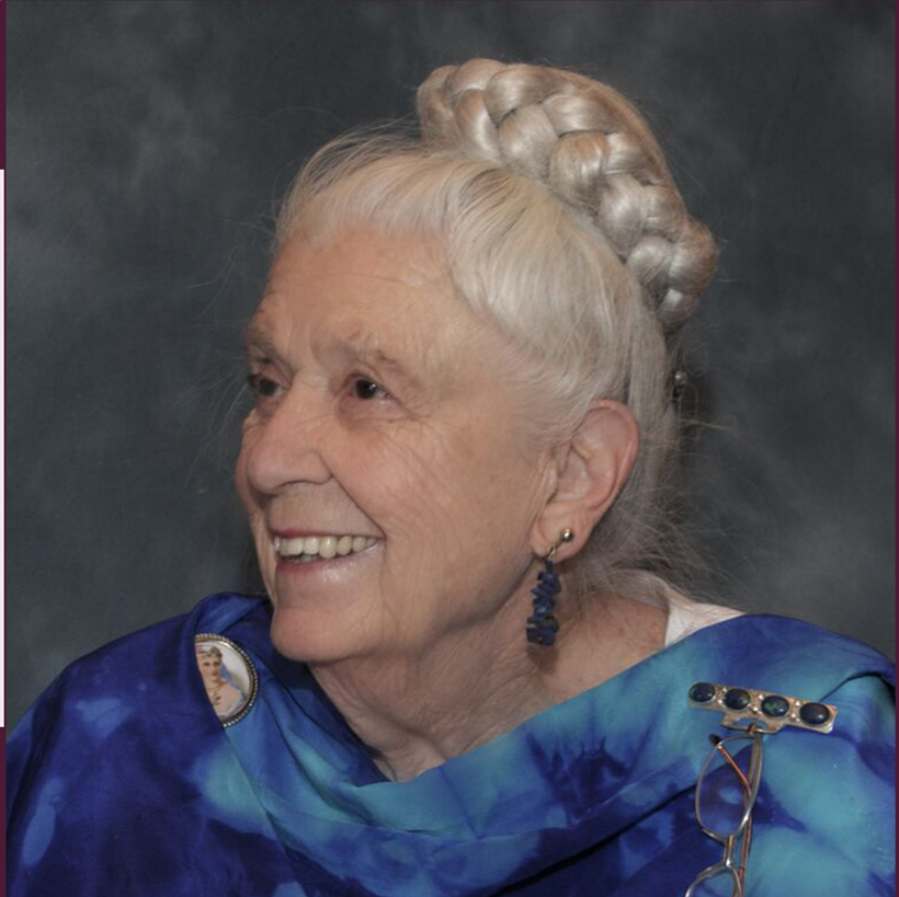 Dr. Gladys (as she likes to be called) has devoted her entire life to changing the face of modern medicine. As we publish this photo she turns almost 100 years old, so as you can imagine, she has seen so much! 

Dr. Gladys is on Instagram, Find her at
instagram.com/livingmedicine…