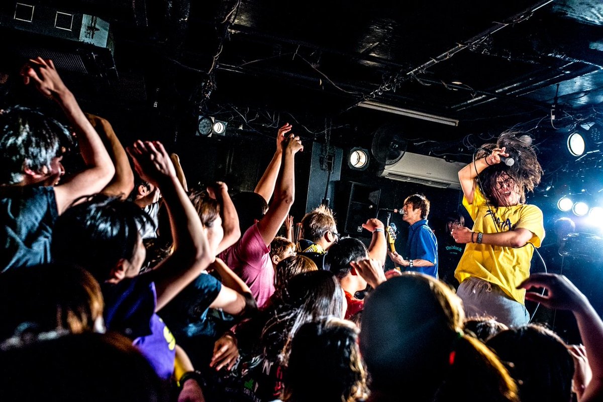 NAO_MUSIC_ZUSHI's tweet photo. 【PLAYBACK F.A.D】
2018年8月4日 横浜F.A.D
NAO MUSIC presents
Make a freedom!!

２バンド目
SHIMA
(@SHIMA_BAND)

Photo by @ttetteteru

#makeafreedom
#FAD横浜
#SHIMA https://t.co/5zMTgkAHdr