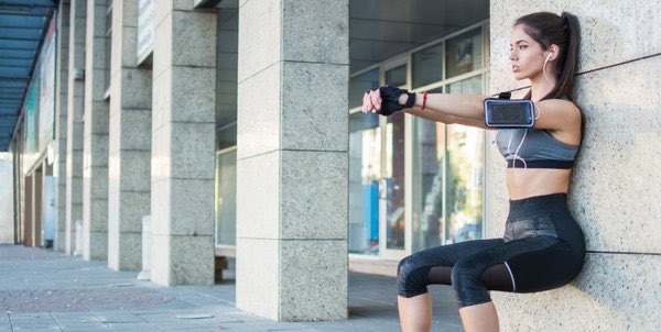 WelcometoAK's tweet photo. Knee Pain? Must be painful attempting to build your legs with pain in your joints. Try this light 20 minute lower body workout which is easy on your knees. Try your best. That’s all you can ask from yourself. https://t.co/nf34lmAvrm #MondayMotivation https://t.co/ETnsgjlolb