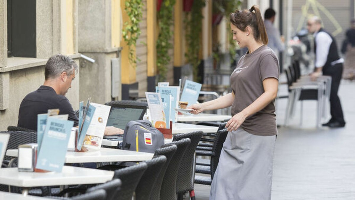 ERTES TURISMO ‼️
✅ se prevé la prórroga automática de los ERTE aprobados por causa de fuerza mayo como mínimo hasta el 30 de junio de este año.
✅Para el sector turístico se está valorando que vaya más allá de esta fecha y con las mismas condiciones actuales.
