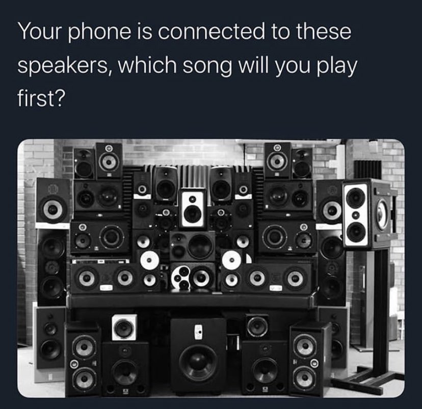 DeadGhost___'s tweet photo. Which @ELgh_  song will you play with these speakers ? https://t.co/pk1juY7HjP