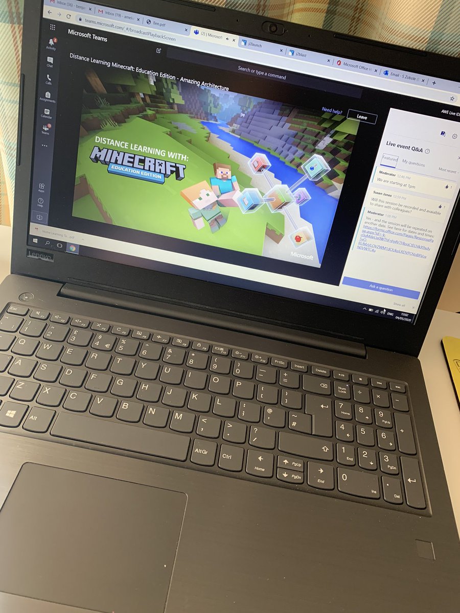 Sera84's tweet photo. Looking forward to the @HwbNews @PlayCraftLearn webinar this afternoon @DpDarran @SaSnow @CertMatters https://t.co/iB5Ddr9KT8