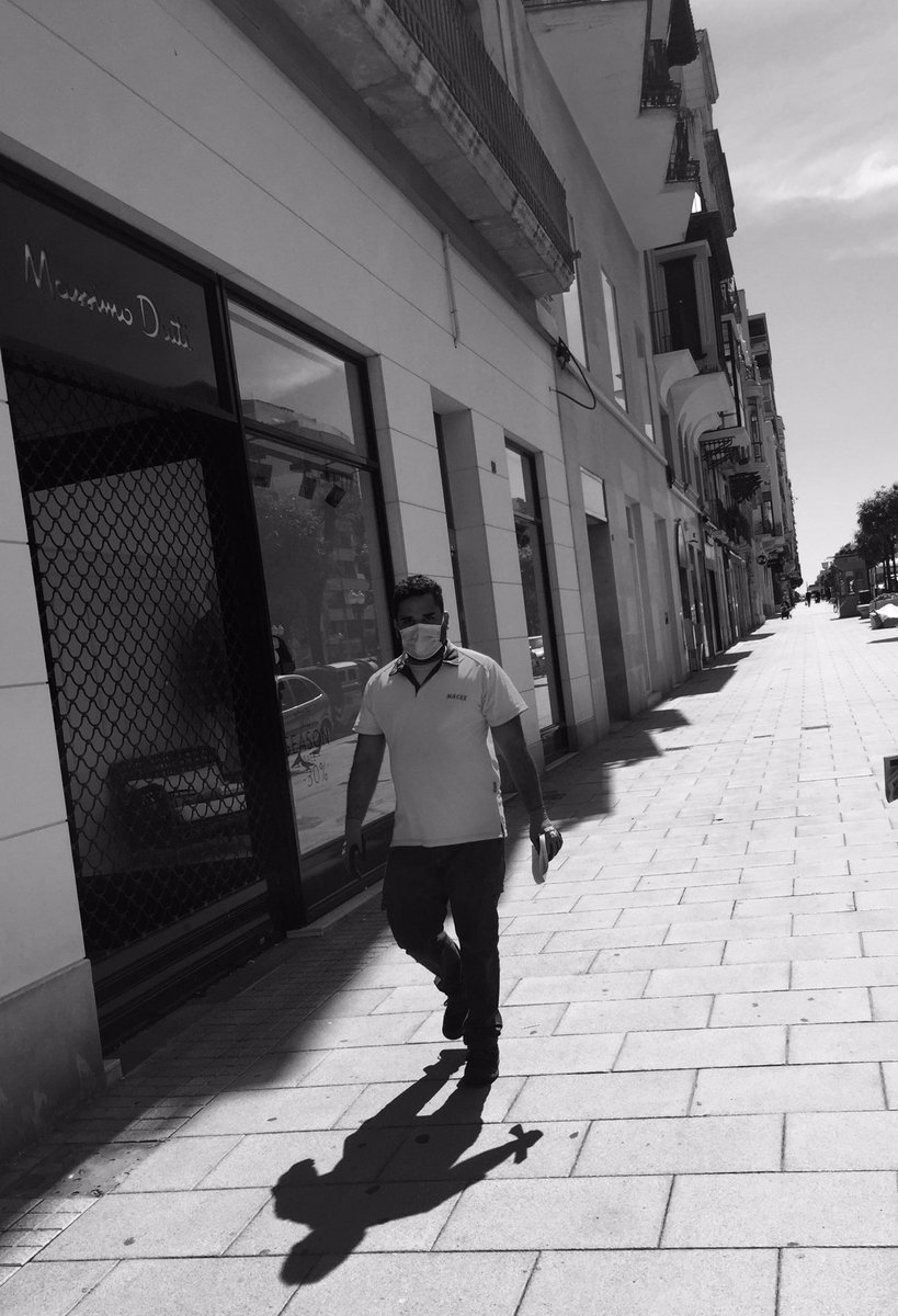 VisorLa's tweet photo. Por algo la memoria se hizo estoica y frugal .
El gran confinamiento https://t.co/68aGGGDYq3