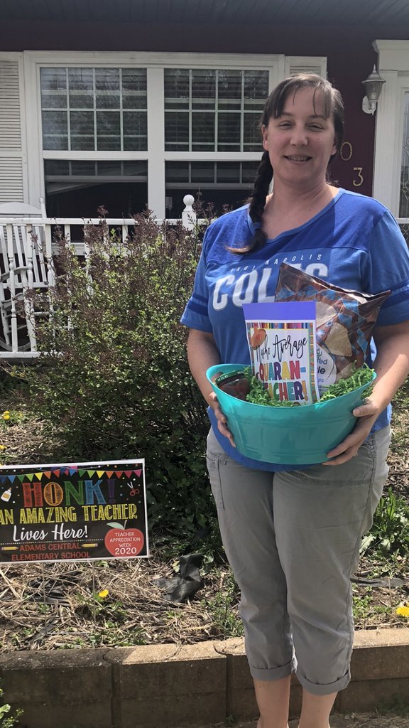 AdamsCentral's tweet photo. Thank you, Kristi Homan, for being part of our third-grade team. You have such a gift of compassion. Kids light up when they enter your room. We are glad that you’re part of our Title team.
#TeacherAppreciationWeek #AdamsCentral #TitleTeam https://t.co/XKO8zFeIY5