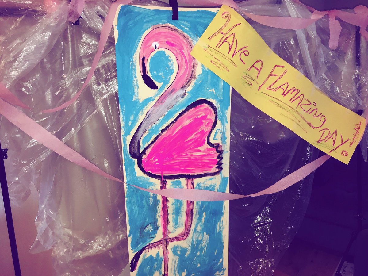 amieleigh76's tweet photo. Today’s #backdropart . #art #arttherapy #isolationart #wilkesbarre #ringcentralmeetings #alonetogether https://t.co/eRG2tSYRYl