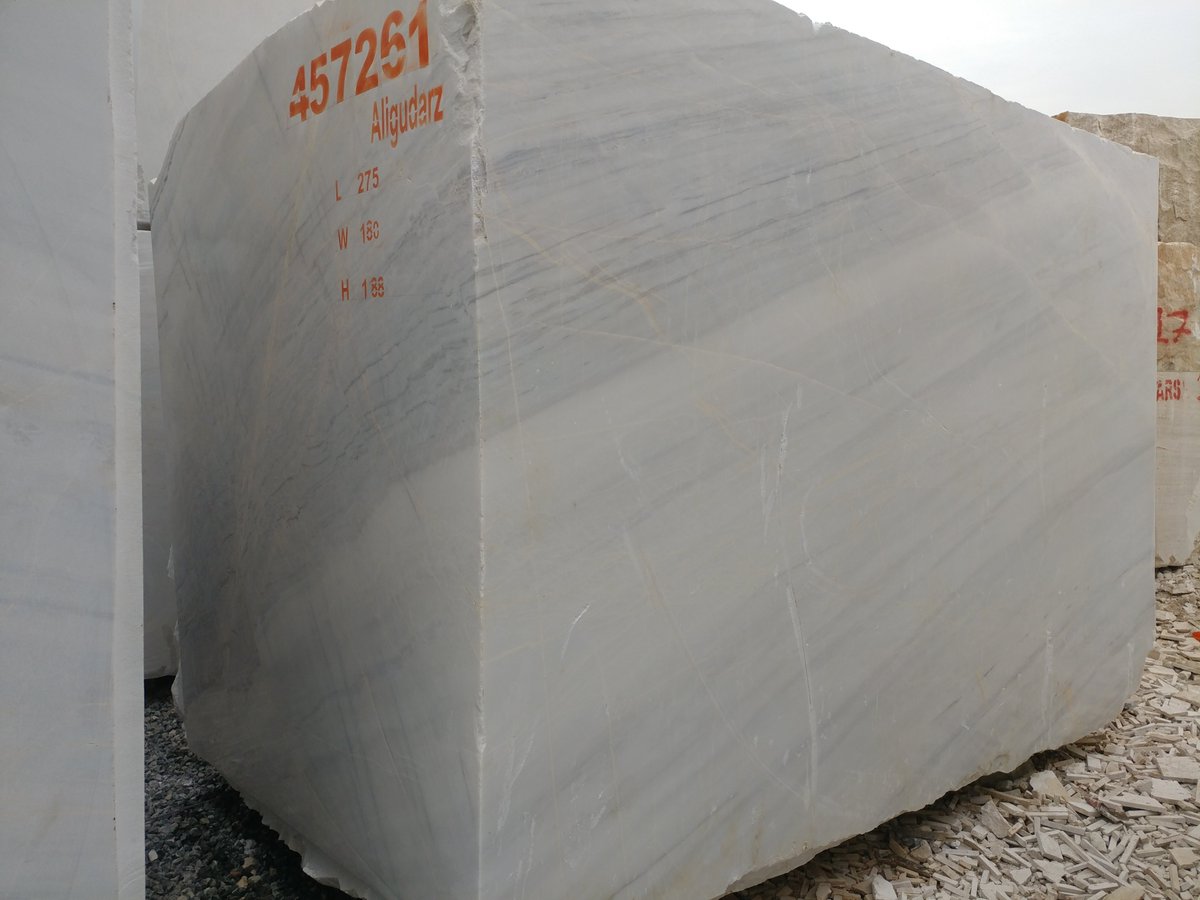 BestStoneBlock1's tweet photo. Our customers fell in love with Aligoudarz, what about you? Do you like it?

#whitemarble #white_marble #whitecrystal  #white_crystal  #Persian_white_Marble  #PersianwhiteMarble #Persianstone  #Marble #stone #NaturalStones #Natural_Stones #NaturalStoneBlocks #NaturalStoneTiles https://t.co/G81uPk1n6a