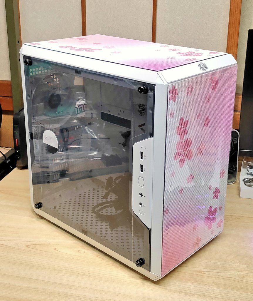 washitsu3's tweet photo. マグネット式のフィルターはさくらと白の2種類🤗
#CoolerMaster
#Q500L
#SakuraEdition https://t.co/zMNtCfu8H5