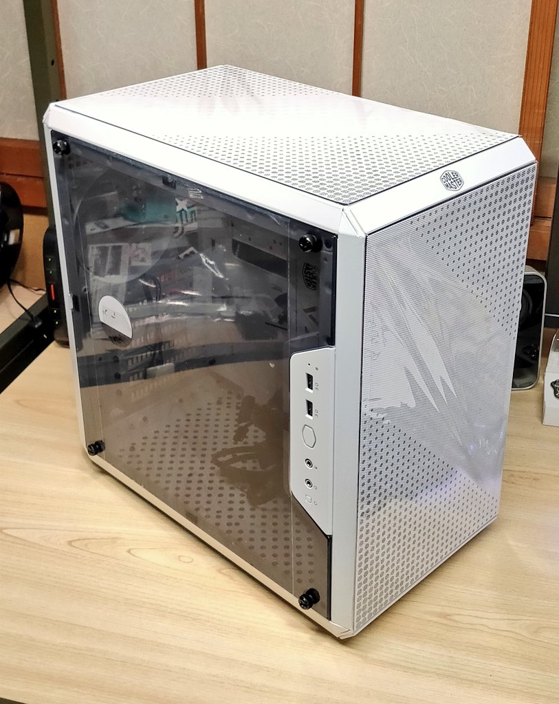 washitsu3's tweet photo. マグネット式のフィルターはさくらと白の2種類🤗
#CoolerMaster
#Q500L
#SakuraEdition https://t.co/zMNtCfu8H5