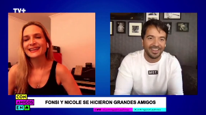 comunidadnicole's tweet photo. Buen dia los invitamos a ver el Capítulo1 de #conamigosencasa (x @instagram o en el fanpage de la comunidad) nuevo programa de @CanalTV_mas conducido por @iamdelafuente &amp; @angelicacastro_ conversación entre sus anfitriones el boricua @LuisFonsi y nuestra reina @nicolemusica https://t.co/kB8EWRWdOc