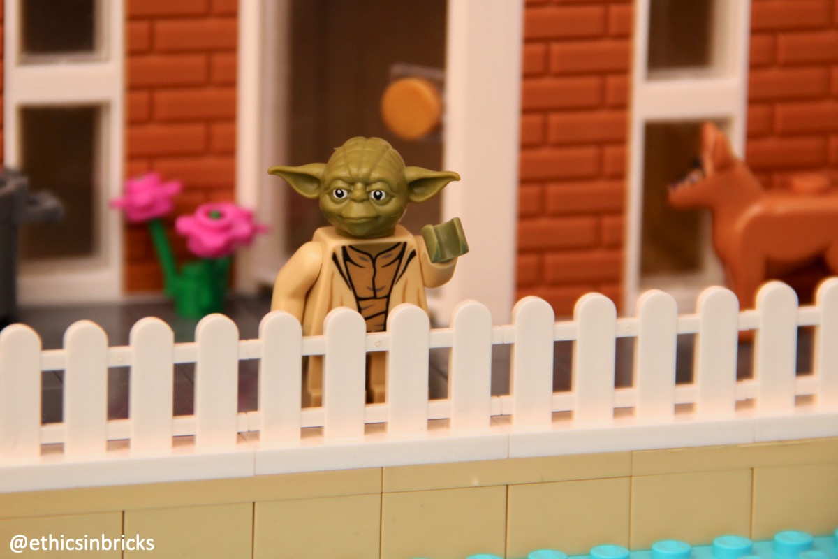 EthicsInBricks's tweet photo. Worth living, the unexamined life is not.
#StarWarsDay https://t.co/Ch26dJ18Am