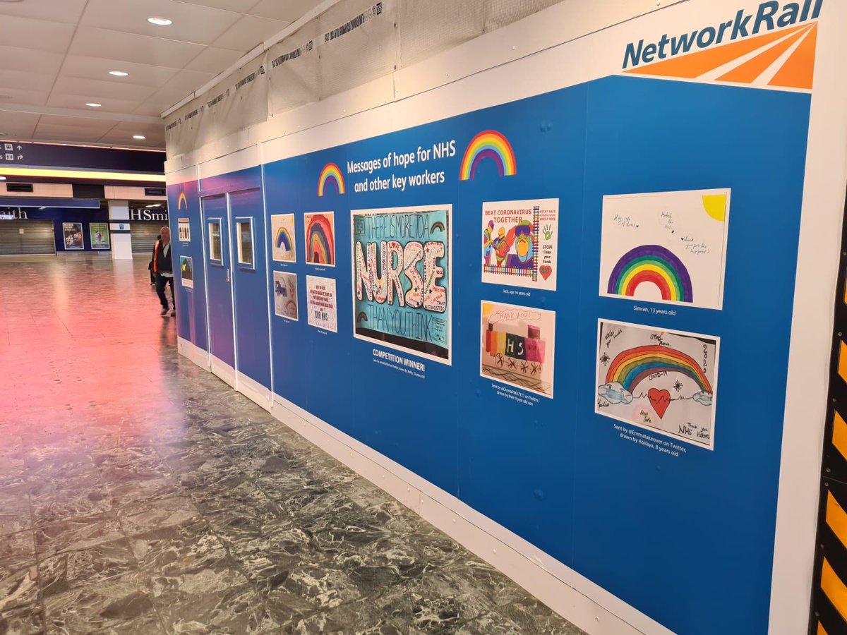 NetworkRailEUS's tweet photo. 🌈 🌟 MESSAGES OF HOPE 🌟 🌈 

Take a look at our ‘messages of hope’ wall in London Euston station, which was set up on Saturday👩🏽‍🎨👨🏻‍🎨

Thank you to everyone that got involved 💙

@Abbagade1 @Christo76657231 @Emmatakeover @HitachiParagon @markbridel @the_railways @SteveWEngineer https://t.co/s3kNaHenR2