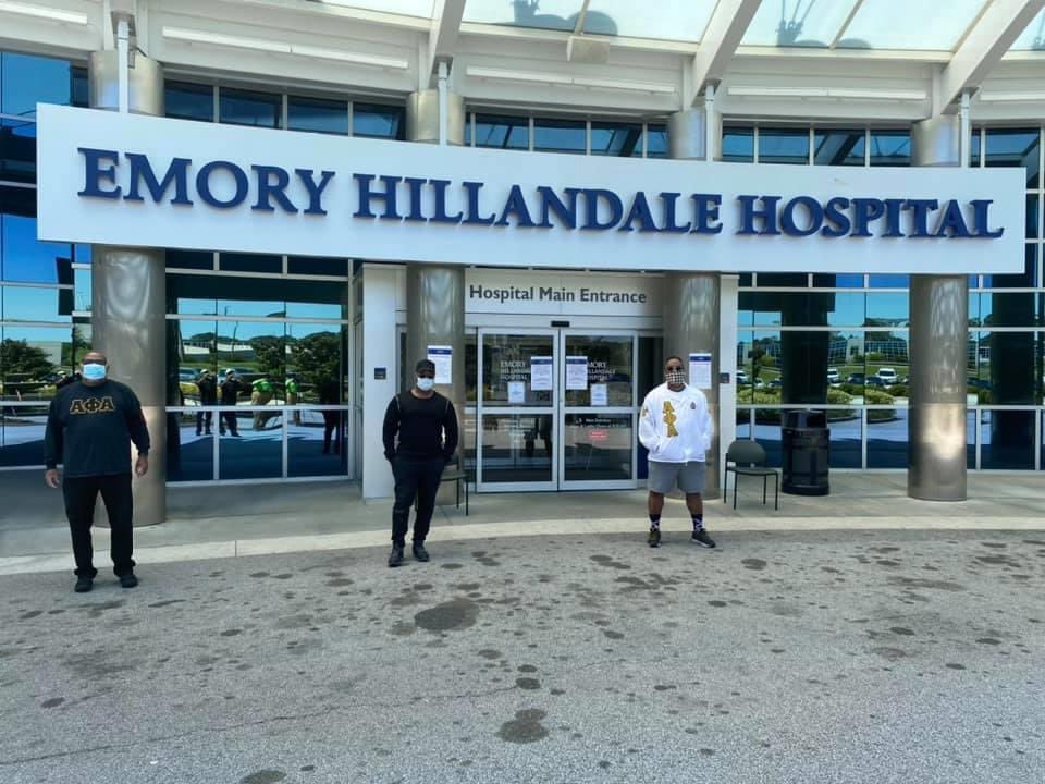 DeKalbAlphas's tweet photo. This weekend, we delivered 115 @FirehouseSubs boxed lunches to the nurses, doctors & clinicians in the ICU at DeKalb’s Emory Hillandale Hospital. Thank you to all our healthcare workers right now during Covid-19, you are appreciated. #DeKalbAlphas #CommunityInvolvement #ThankYou https://t.co/NxilUiF6x5
