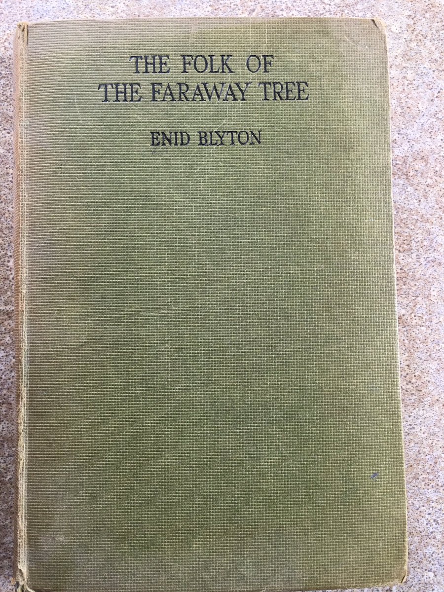 Anthea_Dickson's tweet photo. I'm sharing #MyThreeBooks!
My childhood favourite is #TheFolkoftheFarawayTree by @EnidBlyton.
Currently reading #TheLabyrinthoftheSpirits by @CarlosRuizZafó.
Looking forward to #ASpoolofBlueThread by @AnneTyler
Love to know what @JoyOfTheSNP & @marieSNP three books are..? https://t.co/OuQY9oEzT9