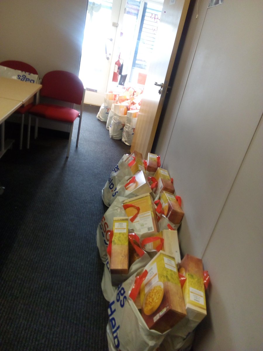 WomenWithWings3's tweet photo. 2nd round of our #COVID19 food parcels are out on the route to those in need, thanks to our volunteer Andy @adcexectravel  #InThisTogether #communityspirit #SpiritOfSalford #staysafe https://t.co/EWxXEUT9OU