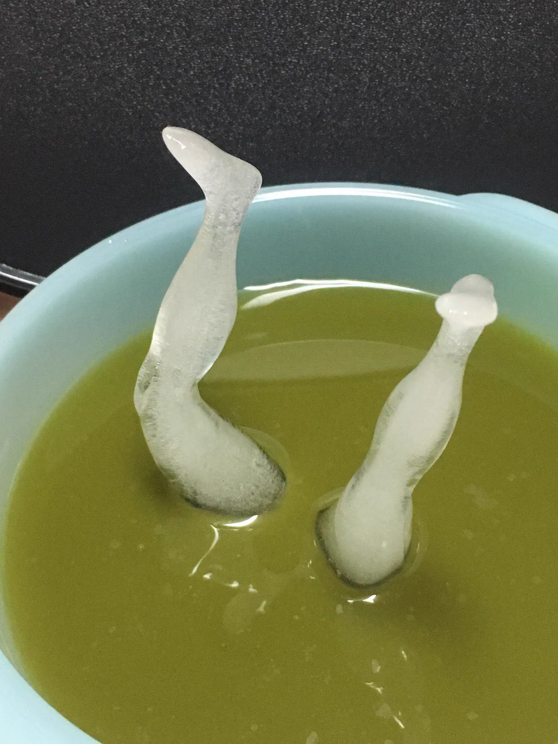 スケキヨ様の製氷器…。こんな魅力的なものがあったとは。