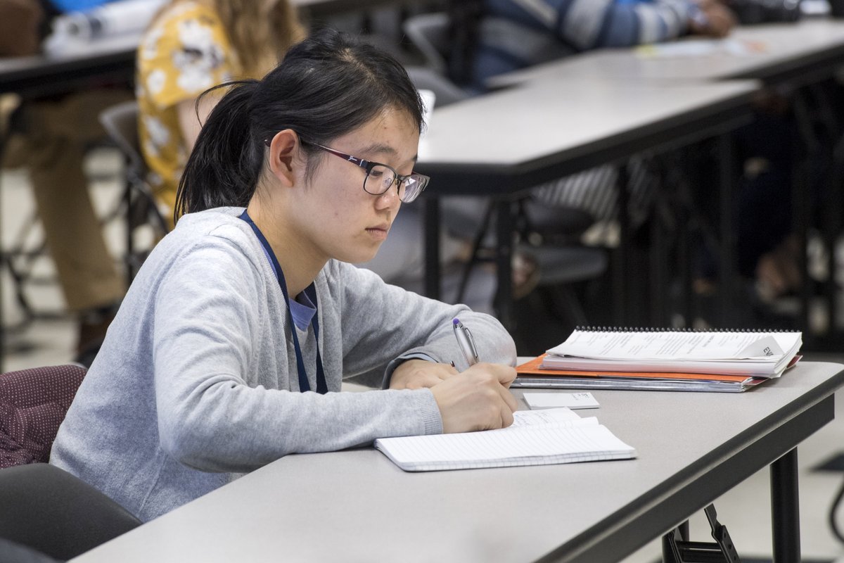 UCOBronchos's tweet photo. Good luck on your final exams, Bronchos! You're almost at the finish line. You've got this! 📚🐴 #RollChos https://t.co/0QupYi0sKn