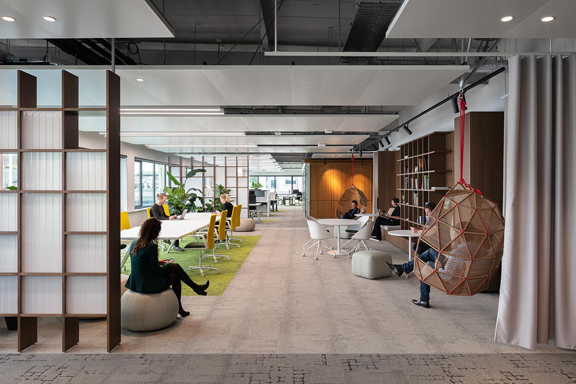 arperofficial's tweet photo. “The Core is transformed into a holistic workplace experience and Arper products mix well to the work environment”. Ramon Beijen’s speaking about the new offices of CBRE Group, the world’s largest real estate firm.
More at: https://t.co/9VivB9uBEk
@cbrenederland
#ArperProject https://t.co/o4Y24nwb7f