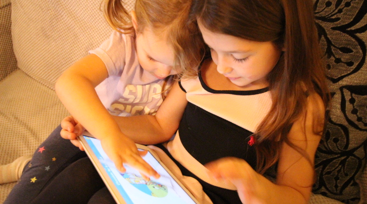 FonettiApp's tweet photo. Happy Monday, Just a quick reminder that Fonetti is offering 3 months free to all new users, to join our Fonetti family simply go to https://t.co/r6mdsnfqRq and use the code CoronaKindness
#readaloud #screentimelearning #gainconfidencewithreading #homeschooling https://t.co/lSO4Y3CTY9
