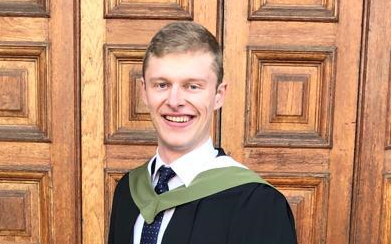 PersePER's tweet photo. We're really excited to release the first in our series of #LockdownLectures - short podcasts from teachers on some of our favourite areas of Philosophy and Theology! Our inaugural episode is 'The Extended Mind' with Mr Jeffries. Follow the link to listen: https://t.co/qCFdZnu934 https://t.co/xjzjp65PIk