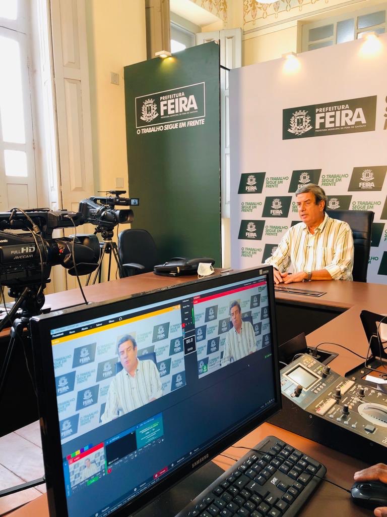 colbertprefeito's tweet photo. Neste momento, realizamos mais uma coletiva de imprensa sobre as ações para o enfrentamento ao coronavírus em Feira de Santana.
Participe:
https://t.co/aYvEO0OwPd
#ColbertPrefeito https://t.co/vqq8XalCZZ