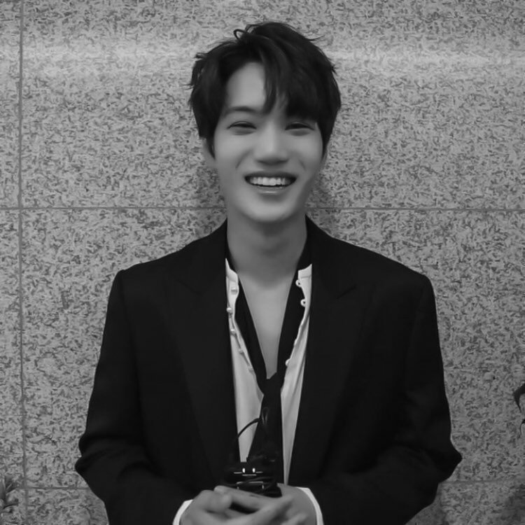 scarwnight's tweet photo. ⠀ ⠀ ⠀ 
 ⠀ ⠀ ⠀ ⠀ # 𝗣𝗢𝗟𝗜𝗖𝗘 𝗠𝗔𝗡 : 時間 ! 
 ⠀ ⠀ ⠀ ⠀ 𝘀mile &amp;ver 𝖙𝖎𝖒𝖊 ₊ 𝗶𝗹𝘆𝘀𝗺.
 ⠀ ⠀ ⠀ https://t.co/6FK5jkkoWL
