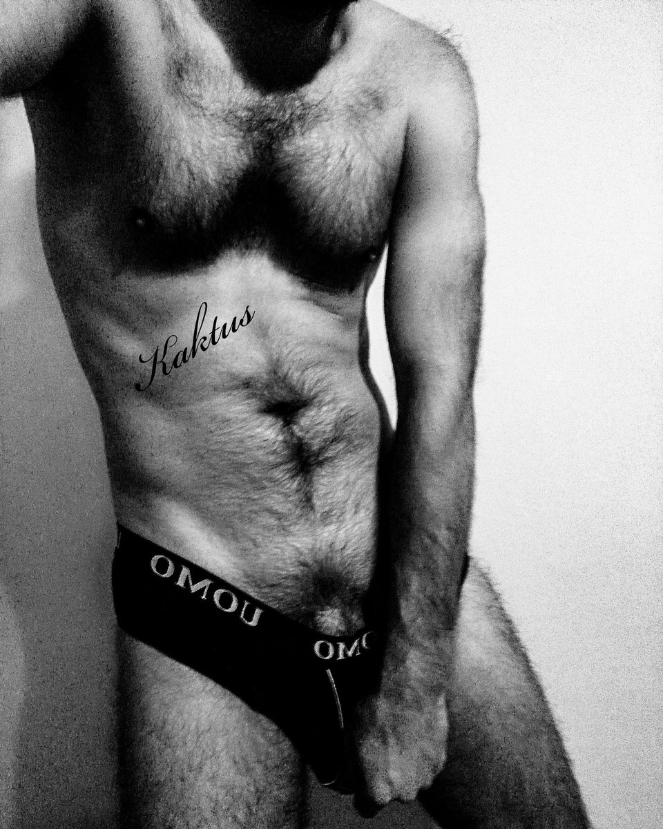 Kaktus17173007's tweet photo. #Black #white #hairy #BadBoysforLife #body #Romance #sex #erotyka #art #hairymen #hairy #men #slip #sex #sneak #hairy #men #underpart #geyart #artgey #geybody #geymodel #poliszboy #homoboy #wow https://t.co/84CnfxaDiU