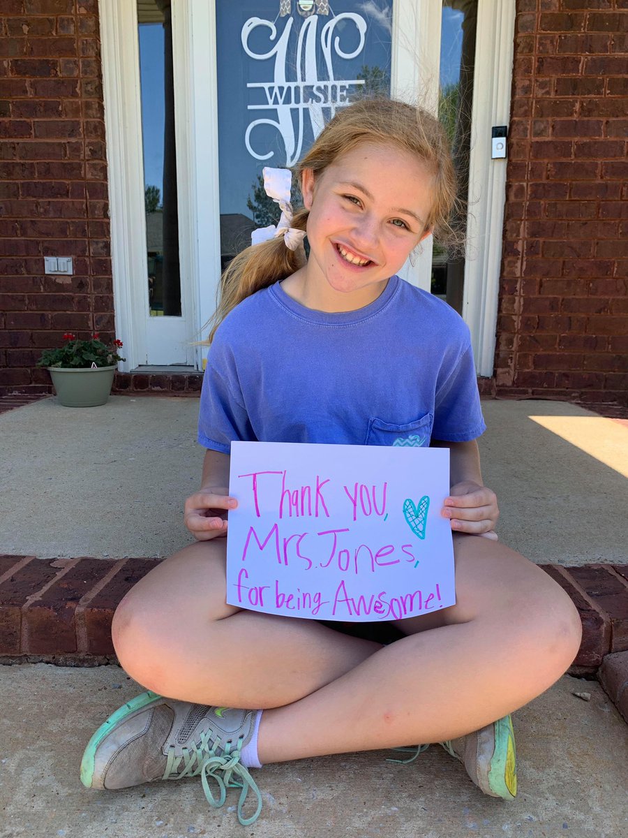 bigsandyelem's tweet photo. Sweet BSE Kids #ThankATeacher !#TeacherAppreciationWeek2020 
@tcss_schools https://t.co/VT34Mk7DBJ
