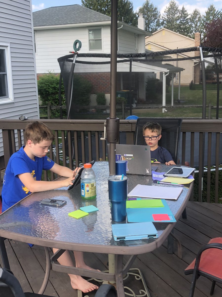 Mrs_potterWH's tweet photo. It’s a beautiful day- moving our classroom outside https://t.co/OSDWGZkeUI