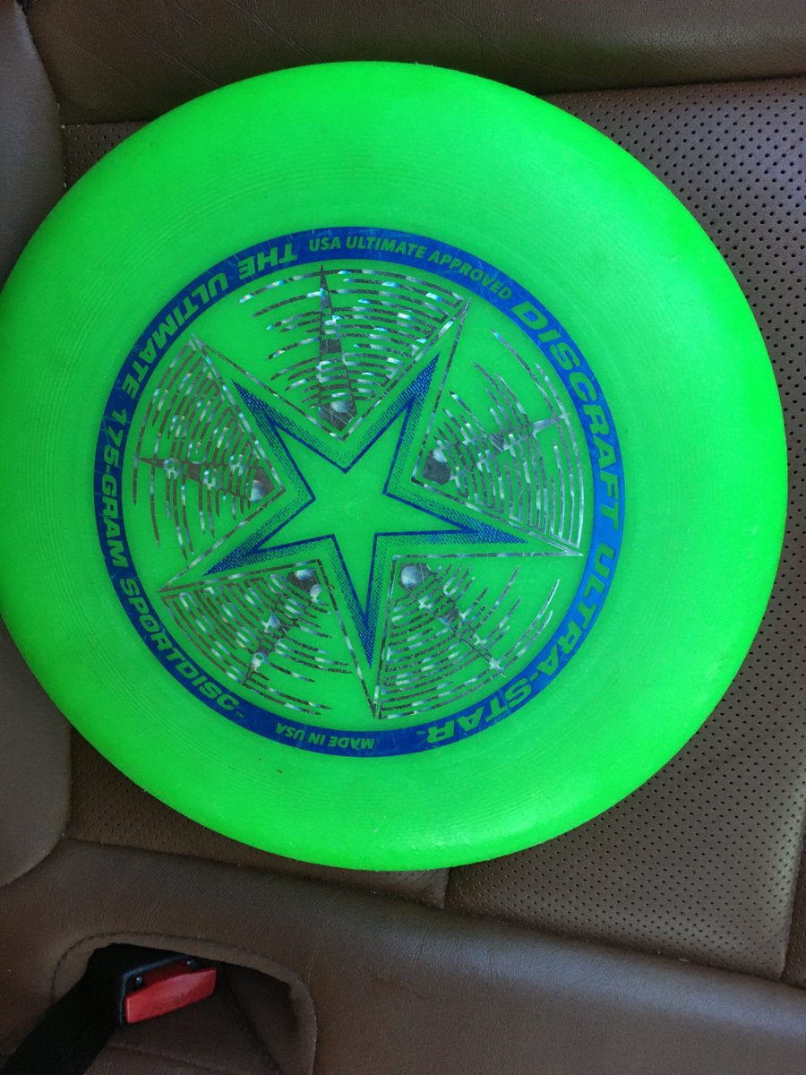 F3LehighValley's tweet photo. Summer games are back. Ultimate frisbee, hot box style. Whoever scores gets to select the exercise for both teams to do. Exercise reps go 20, 40, 60, 80, 100. Then descending by 20s. #Abscess #Cratchit #Demo #Doubtfire #Dynamite #Sketcher #Slowbear #Treeh https://t.co/kg8bZLnevV https://t.co/DutCpPxm92