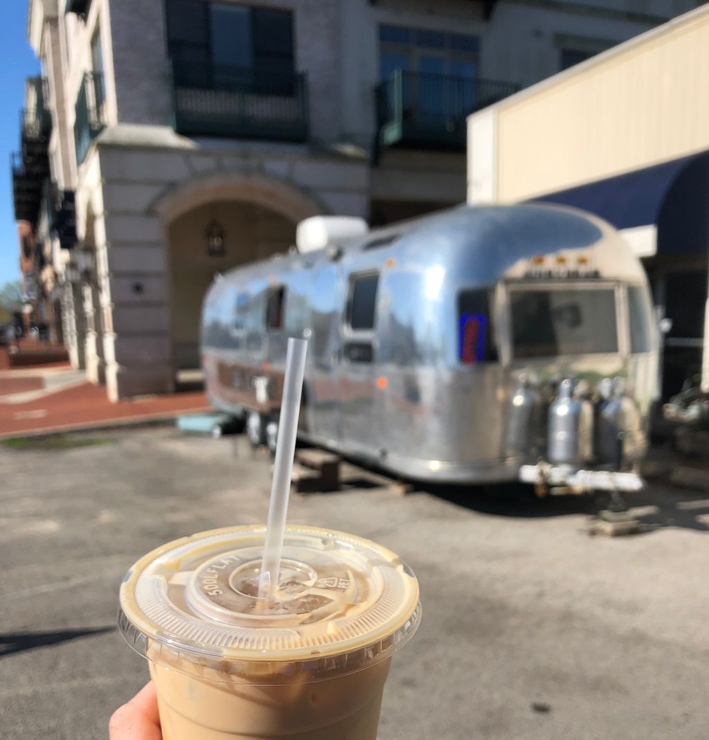 Get some extra motivation this Monday with a lavender latte from Blank Slate Coffee! #HerbnRestaurantWeek2020