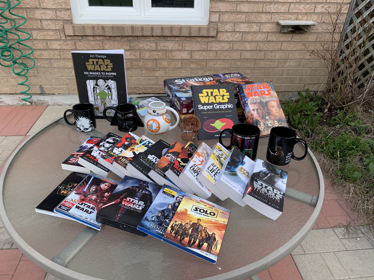 MissMaxmen's tweet photo. When #MayThe4thBeWithYou and #MusicMonday fall on the same day, Ms Maxmen is a very happy human. Thank you George Lucas, John Williams and everyone else who has made Star Wars so much more than a movie for me #MayThe4th @FranklinStPS https://t.co/PA8TO01DYq