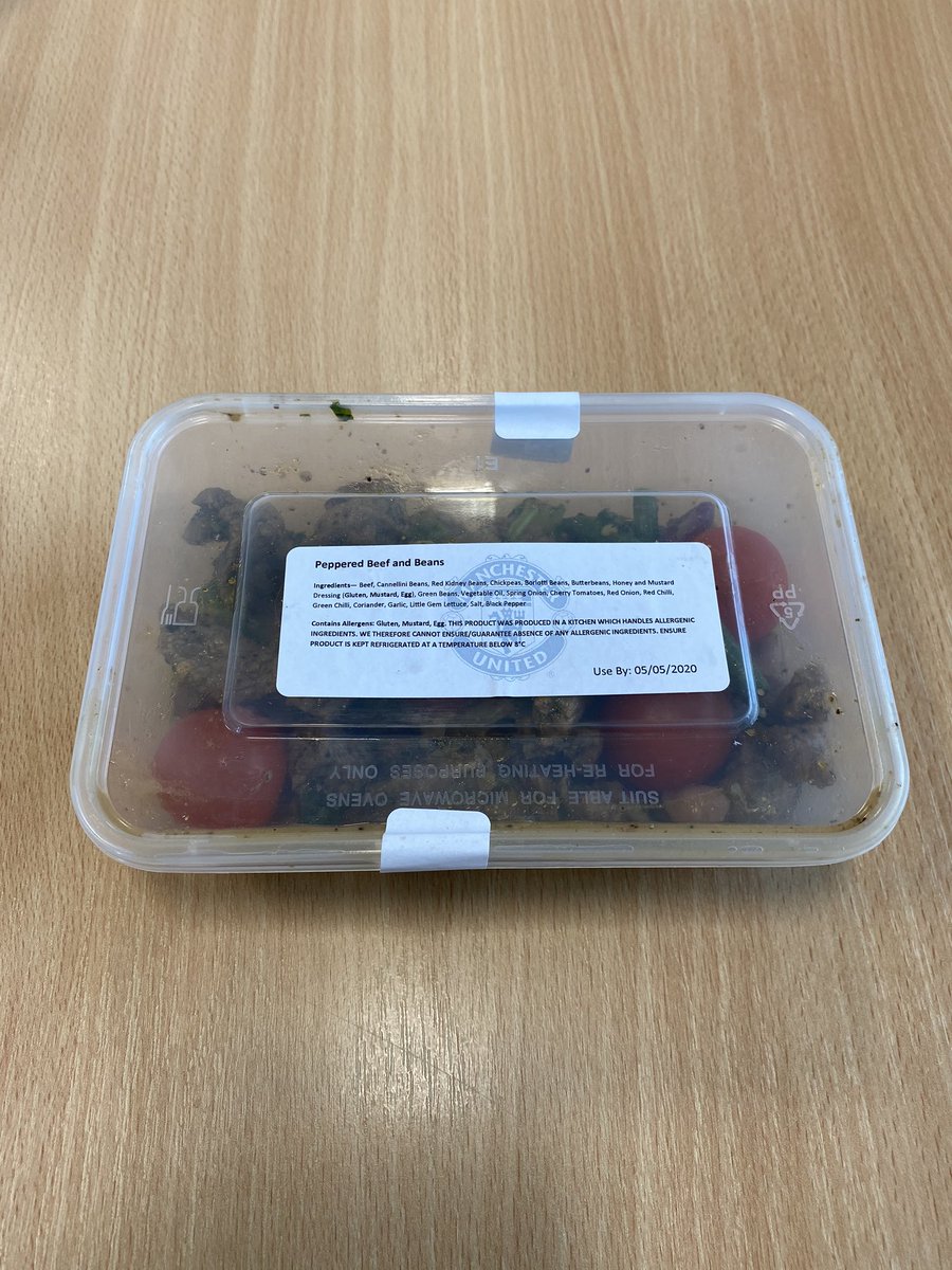 21MeganFayex's tweet photo. Huge thanks to @ManUtd for the lunches for the next few weeks! We really appreciate it❤️ @SalfordRoyalNHS https://t.co/chZTjE9duN