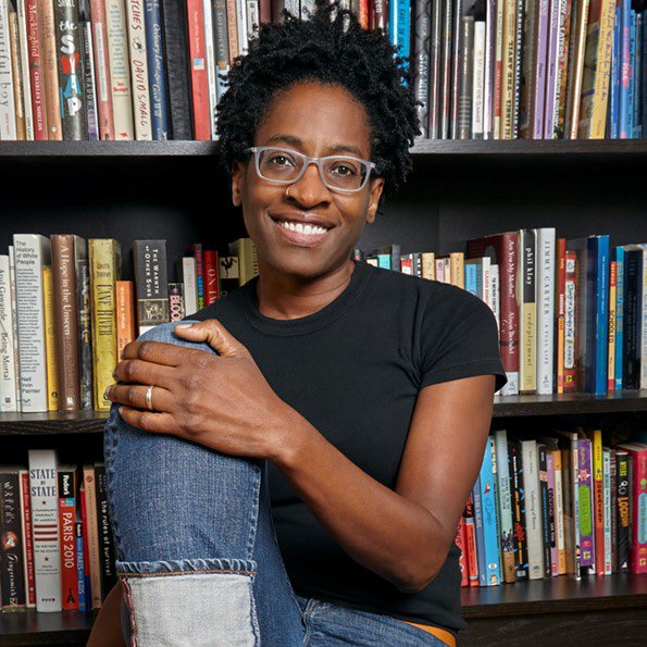 CuatrogatosLIJ's tweet photo. La escritora Jacqueline Woodson (Estados Unidos) y la ilustradora Albertine (Suiza) son las ganadoras del Premio Hans Christian Andersen 2020 otorgado por la IBBY. https://t.co/g83479Cpql