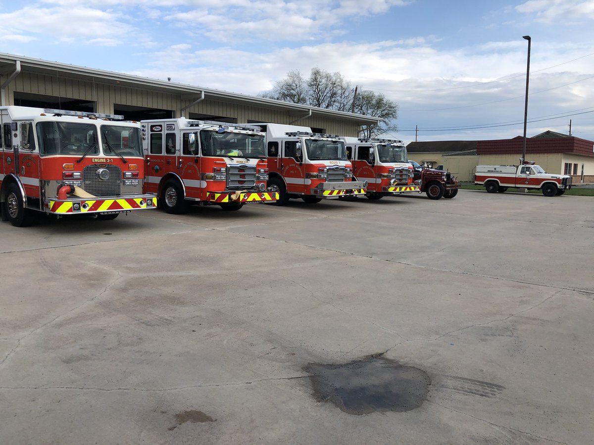 GsellJake's tweet image. Letting the big pigs get some fresh air.......#piggypride #RHC