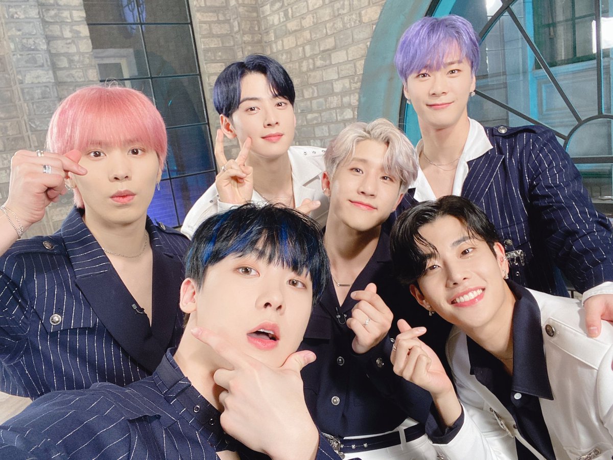 ASTRO OFFICIAL tweet media