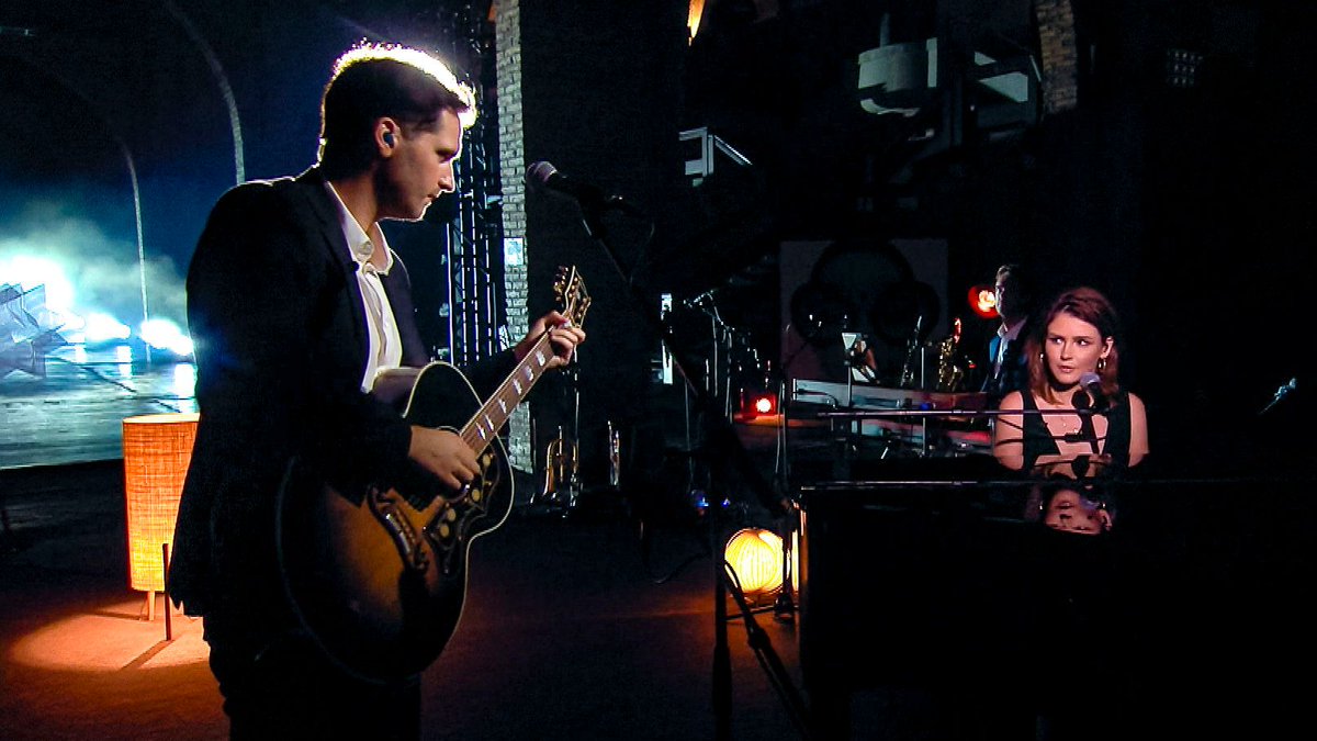 Van <a href="/KatoCallebaut/">Kato</a> en <a href="/TomDiceOfficial/">Tom Dice</a> tot The Starlings: artiesten duiken voor het eerst in 3 verschillende repertoires @vtm buff.ly/35vrdlA #FVM